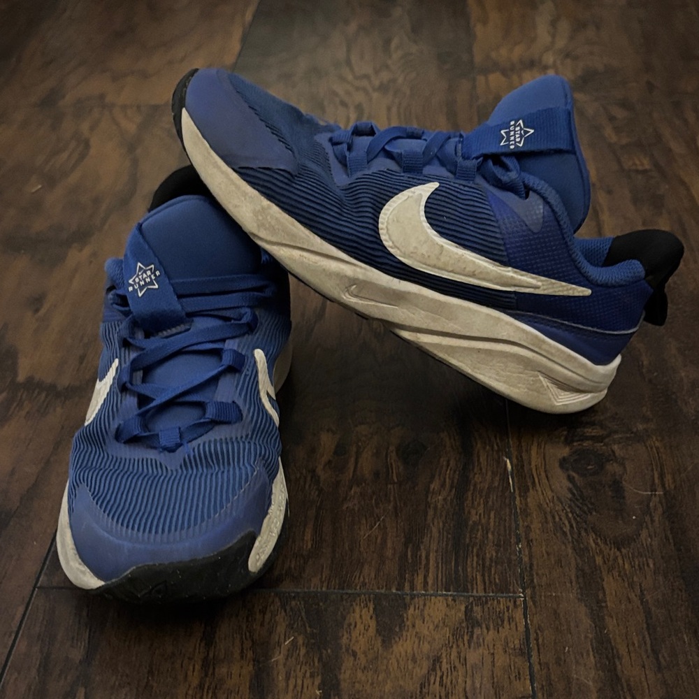 Blue Nike Kids Athletic Shoes